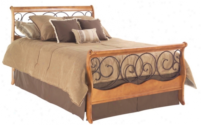 Dunhill Sleigh Bed (cal King) (p8344)