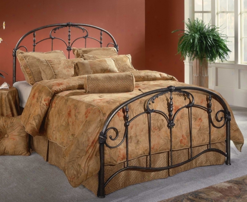 Hillsdale Jacqueline Volute And Spindle Bed (queen) (k501)