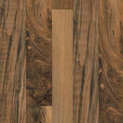 Kaindl Richmond Collection Walnut Natural Laminate Flooring
