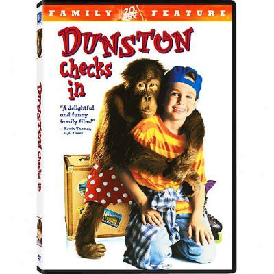 Dunston Checks In (full Frame, Widescreen)