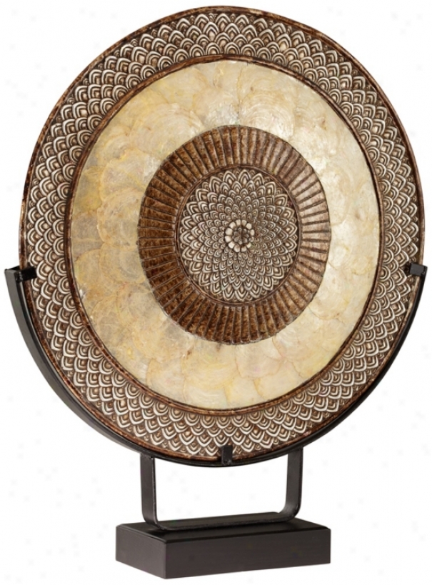 Decorative Metal Medallion With Stand (v5874)