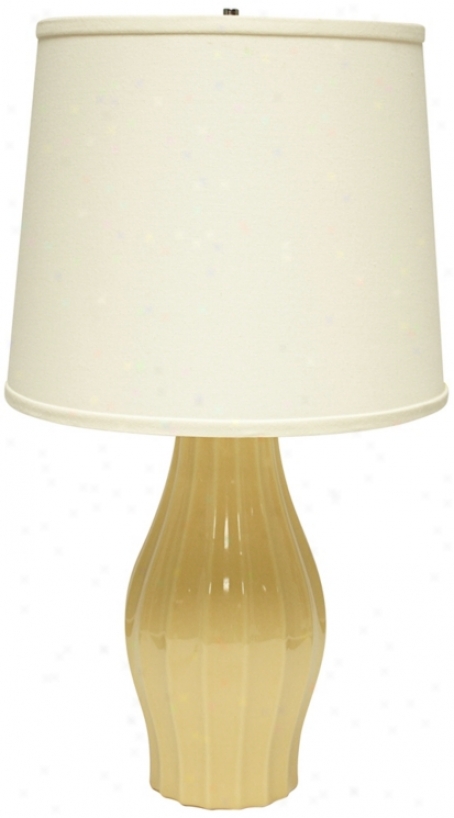 Haeger Potteries Saffron Fluted Ceramic Table Lamp (u4964)