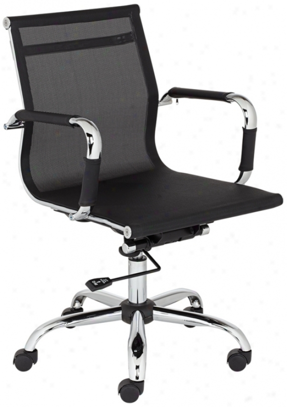 Lealand Black And Chrome Low Back Desk Chair (u7601)