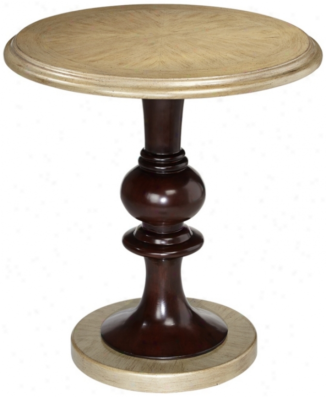 Madelyn Round Accent Table (w5919)