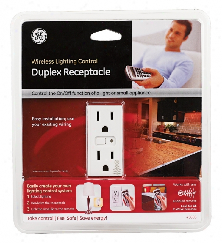 Z-wave Wireless Lighting Control Duplex Outlet (m7721)