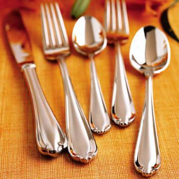 Gorham Galleria Frosted Flatware 65 Piece Set W/caddy