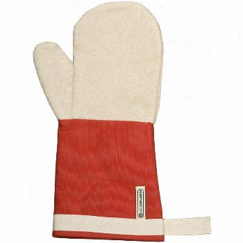 Le Creuset Oven Mitt Red