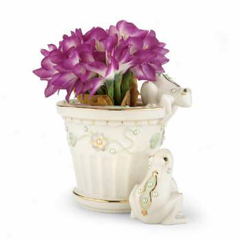 Lwnox China Petals & Pearls Frog Bud Vase
