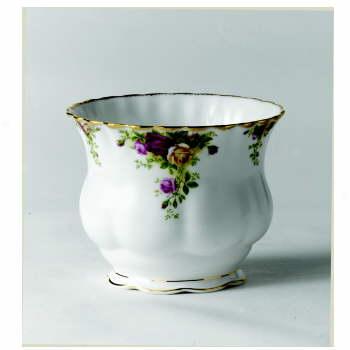 Royal Albert Old Country Roses Medium Planter