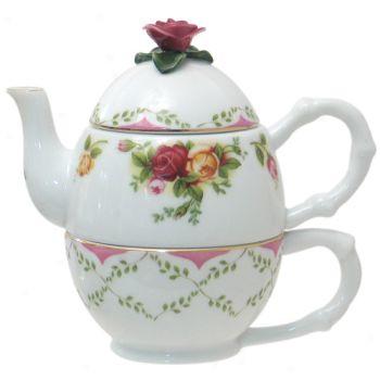 Royal Albert Old Country Rosws Sculpted Rose Tea For One