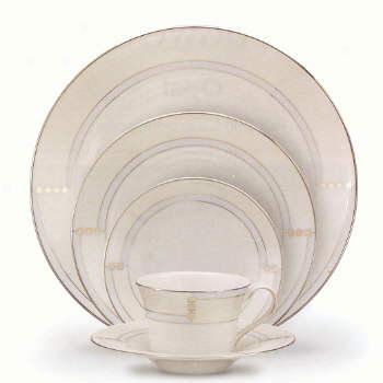 Wedgwood Opal 5 Piece Place Setting