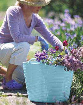 Colorful Tubtrug, 11 Gallon