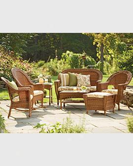 Fern Haven Loveseat