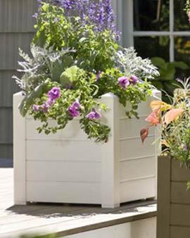 Tefrazza Square Planter, Brown