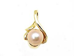 White Pearl Pendant