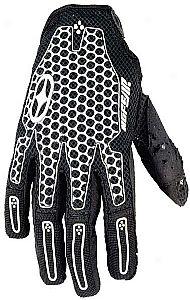 Rogue Glove