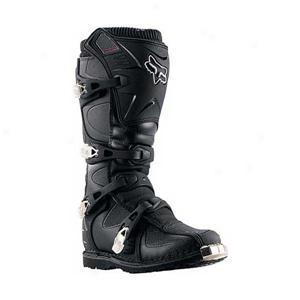 Youth Tracker Boot