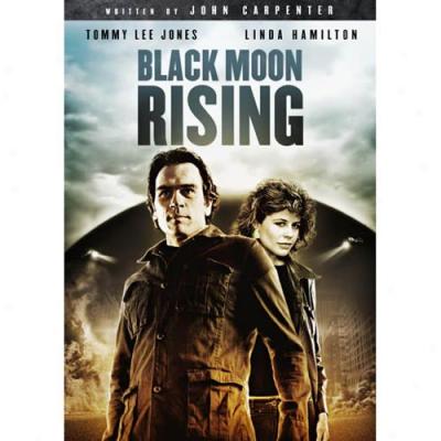 Dark Moon Rising (widescreen)