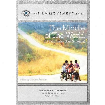 Caminho Das Nuvens (the Middle Of The World) (portuguese) (widescreen)