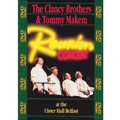 Clancy Brothers & Tommy Makem: Reunion Contrive Att The Ulster Hall Belfast (full Frame)