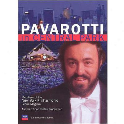 Pavarotti In Central Park