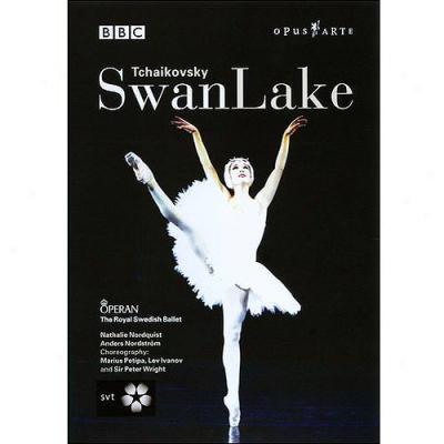 Tchaikovsky: Swan Lake (widecreen)