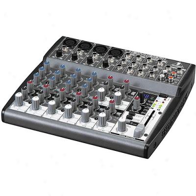 Behringer Xenyx1202fx Mixer