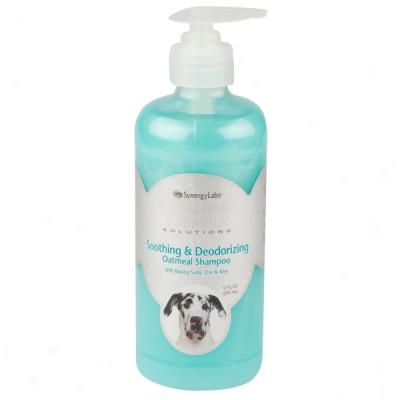 Veterinary Formila Soothing And Deodorizing Oatmeal Shampoo