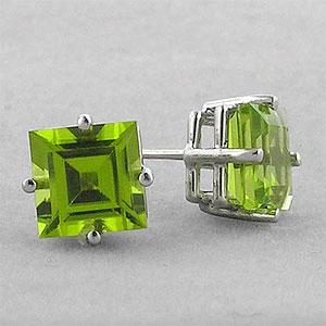 14k 1.45 Cttw. Peridot Stud Earrings