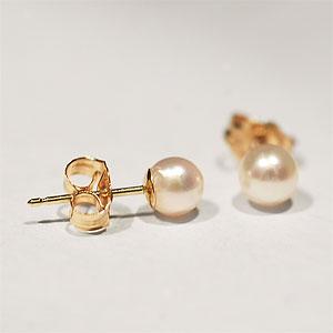 14k 4.5-5mm Akoya Pearl Earrings