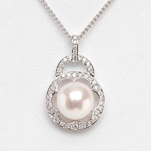 14k 9mm-10mm Drop & Diamond Pendant