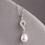 14k Cultured Freshwater Pearl & Diamond Pendant