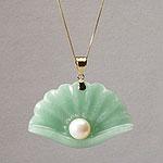 14k Green Jade & Cultjred Pearl Shell Pendant