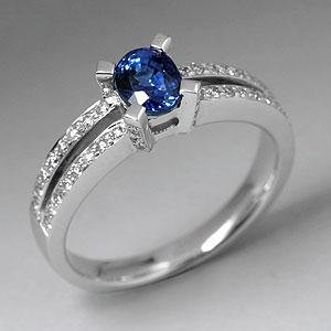 18k White Gold 0.82 Cttw. Blue & Diamond Ring