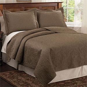 Bliss Valdosta Taupe Quilt Set