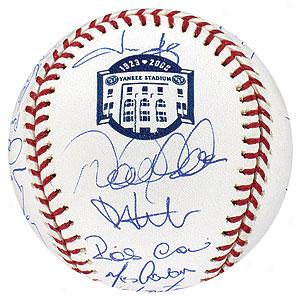 Steiner '08 Yankees Signed Commemorative Baseball