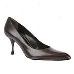 Yves Saint Laurent Leather Pump