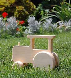 Wooden Tractor  Large 10